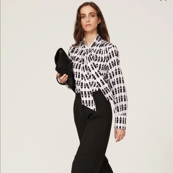 Jason Wu Tops - Jason Wu 100% Silk Coca Cola Bottle Blouse Black & White Size 10